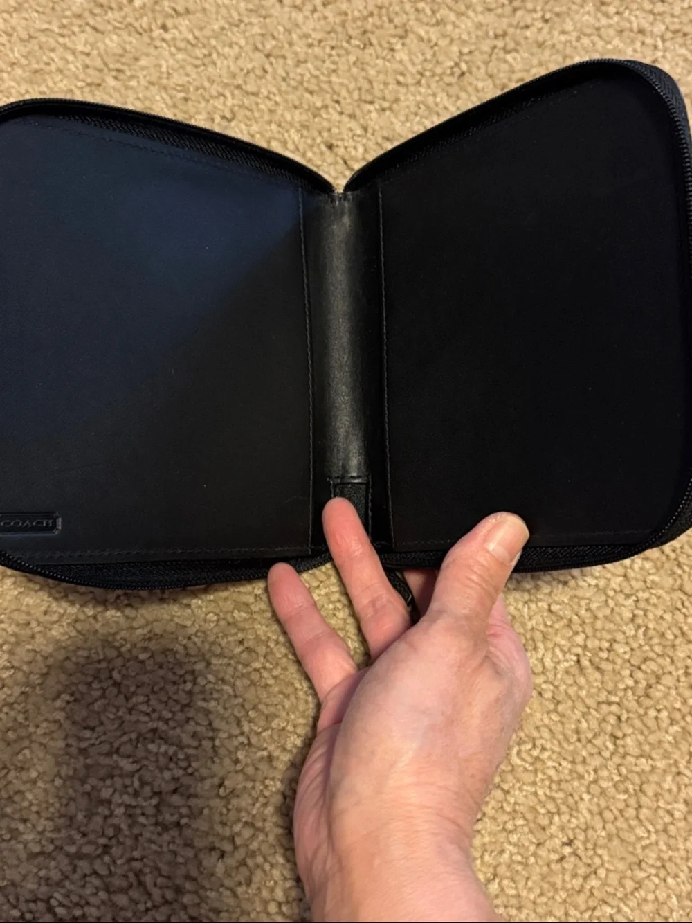 Coach CD case - Picture 2 of 3